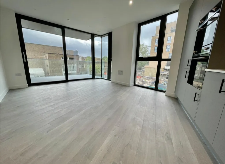 Apartment in London - View 3
