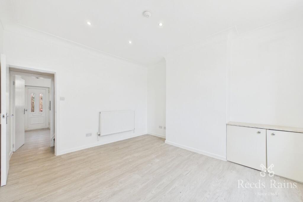 House in Burnley, Lancashire - View 6