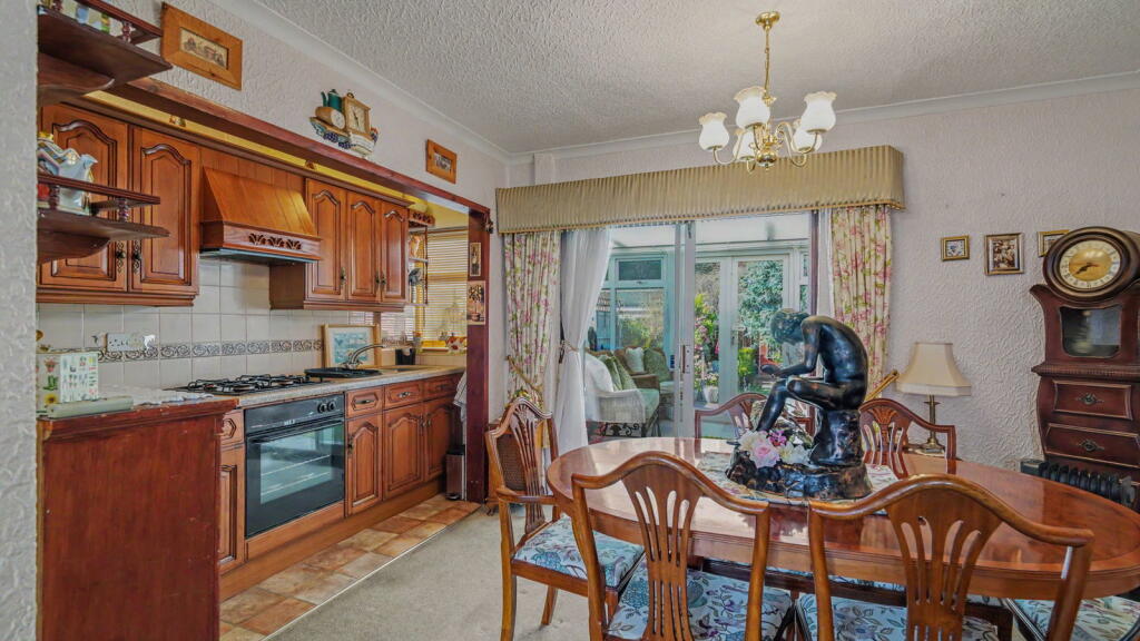 House in Solihull, West Midlands - View 4