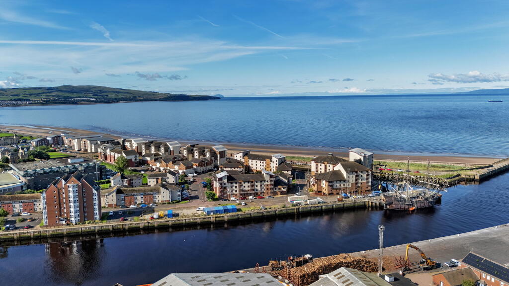 Apartment in Kilmarnock, South Ayrshire - View 3