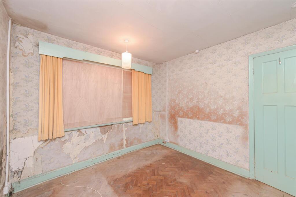 House in Leicester - View 4