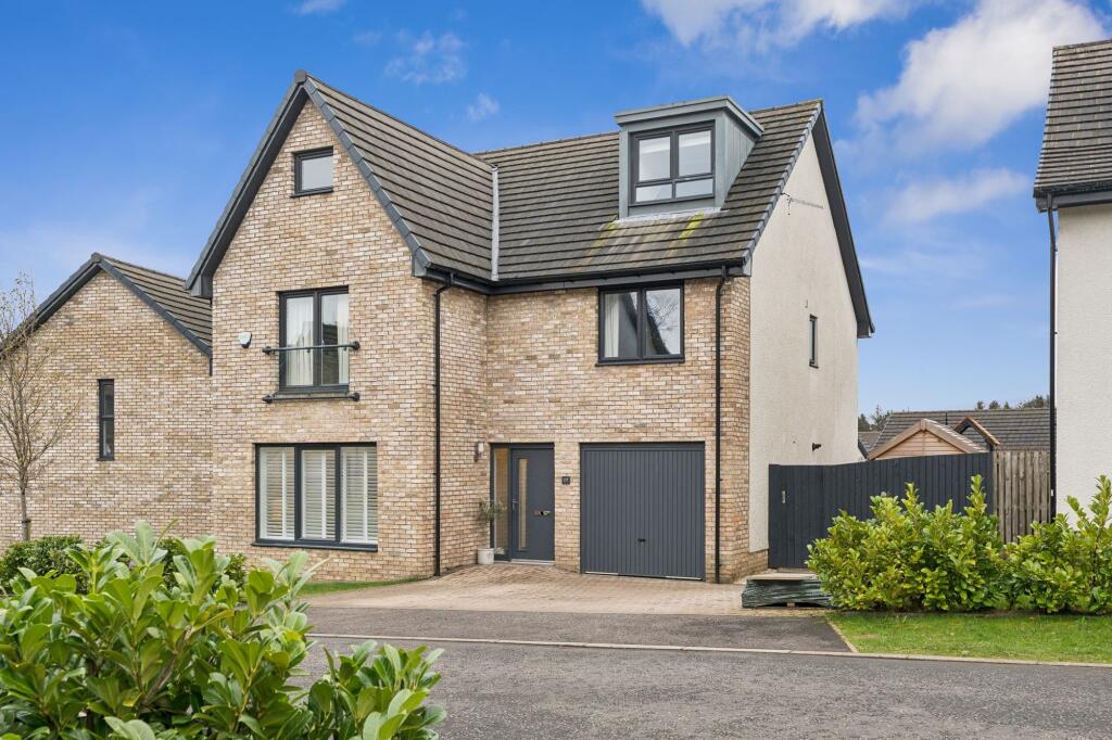 Main image of property: Rose Dene Drive, Bearsden, G61