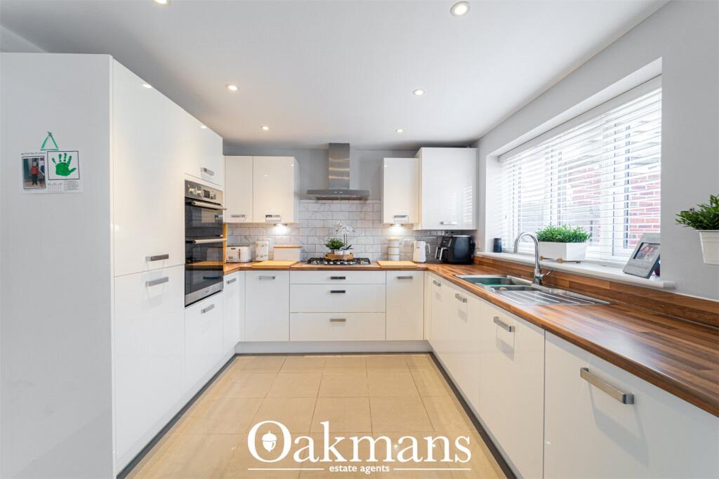 House in Redditch, Worcestershire - View 5