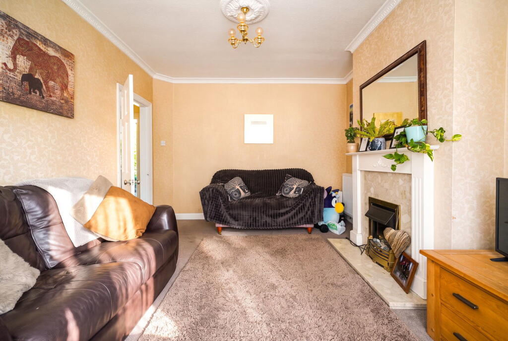 House in Birmingham, West Midlands - View 3