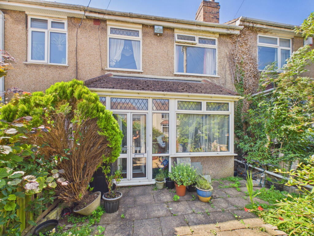 Main image of property: Downend Road, Horfield, Bristol, BS7 9PX