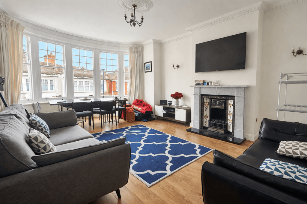 Main image of property: Cranley Gardens, Palmers Green, N13