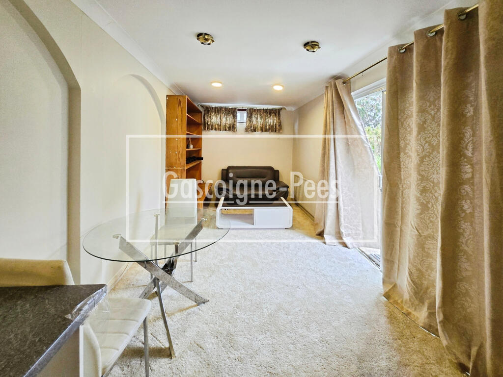 Main image of property: Cedarcroft Road - Chessington