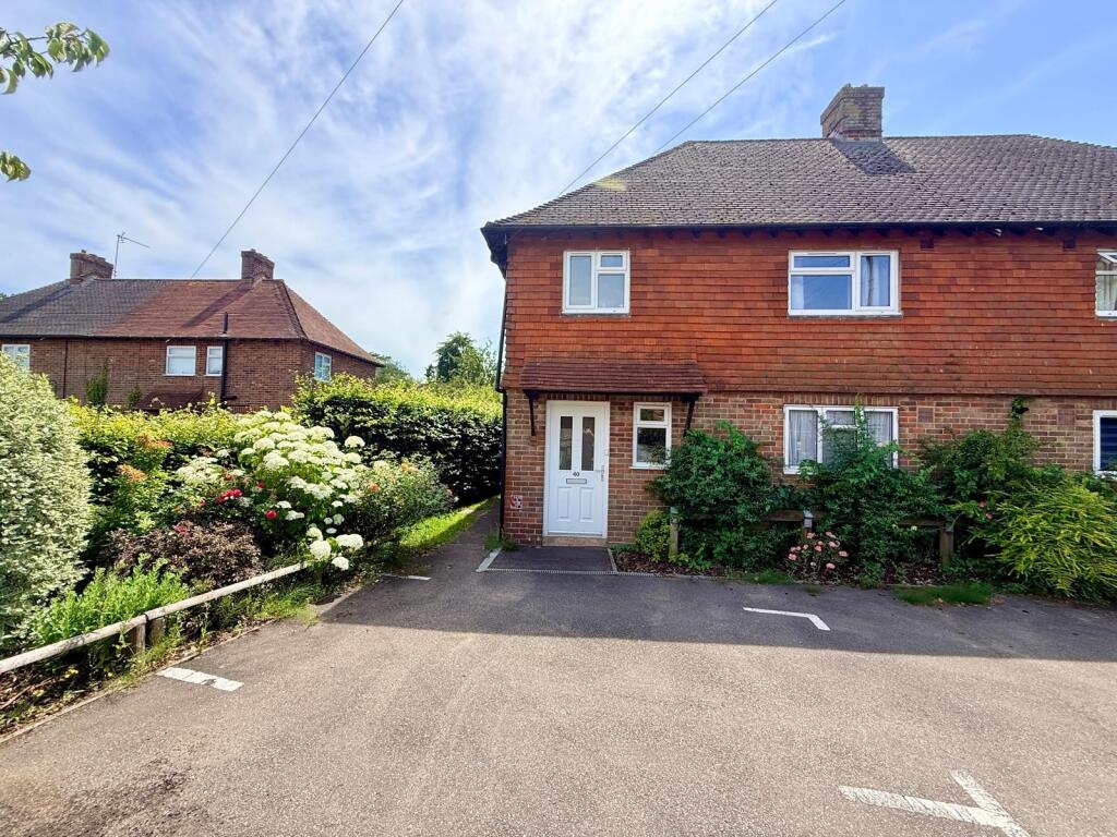 Main image of property: Southmead Close, Mayfield