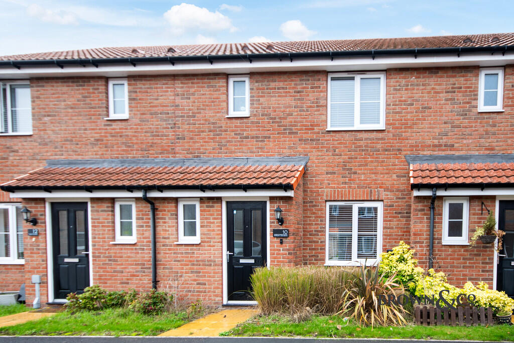 3-bed terraced on William Gardens, Retford, £95,000