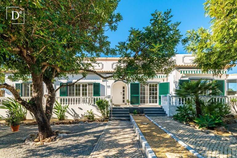 Main image of property: Algarve, Moncarapacho