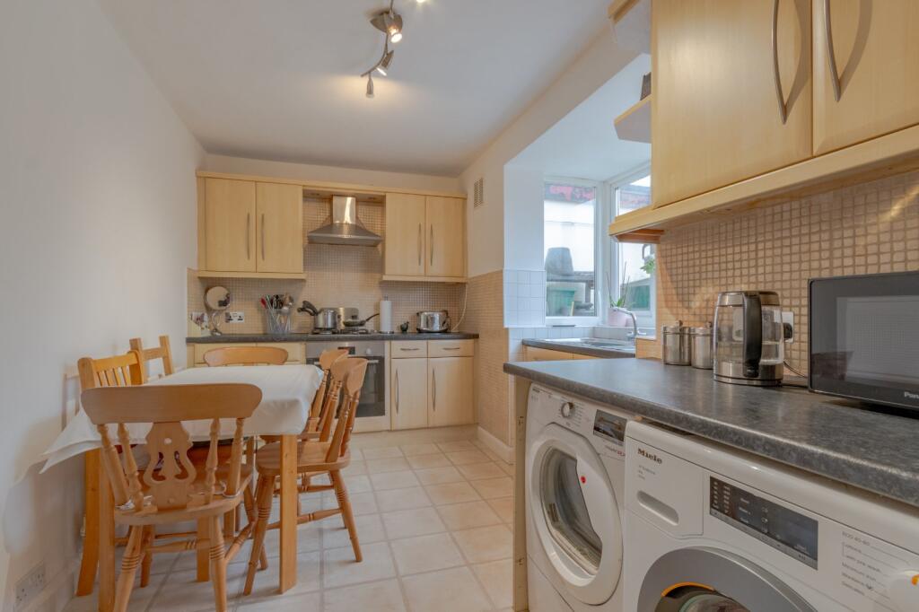Additional image 4 of Park Avenue, Bingley, West Yorkshire, BD16