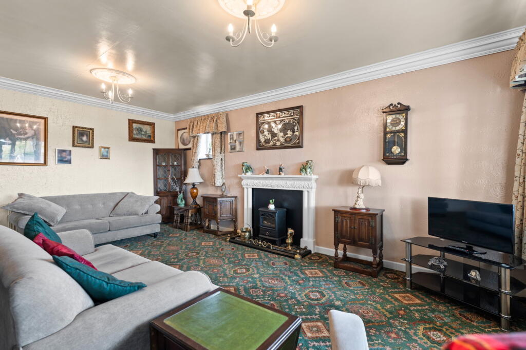 House in Sheffield, South Yorkshire - View 4