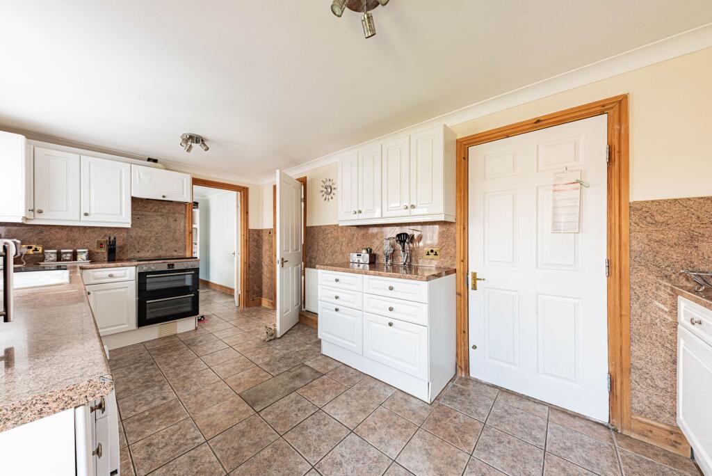 House in Faversham, Tylman Place - View 4