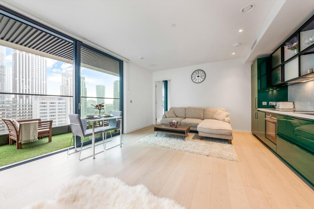 Main image of property: Bagshaw Building, Wards Place, London, E14.