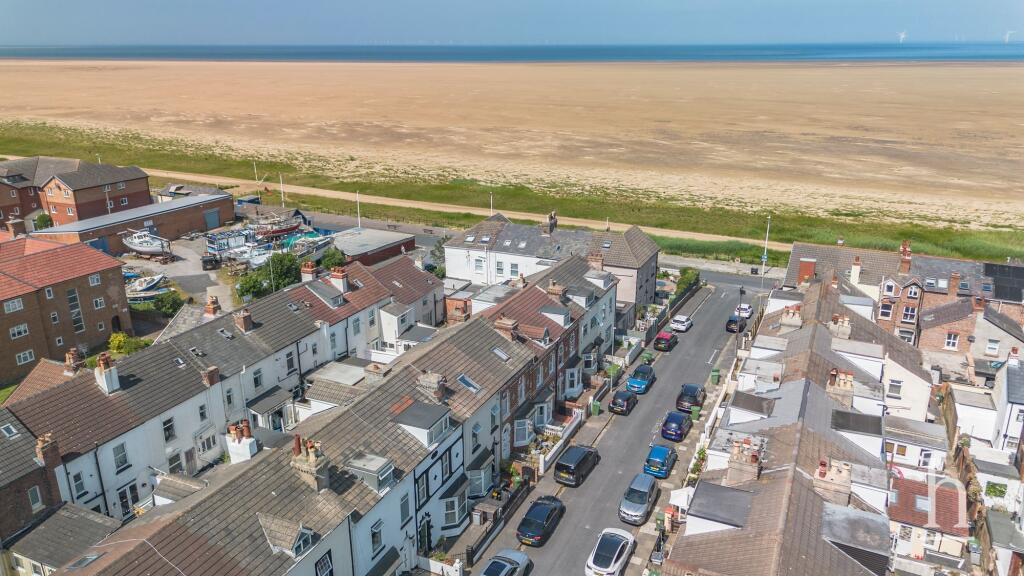 House in Hoylake, Meols - View 4