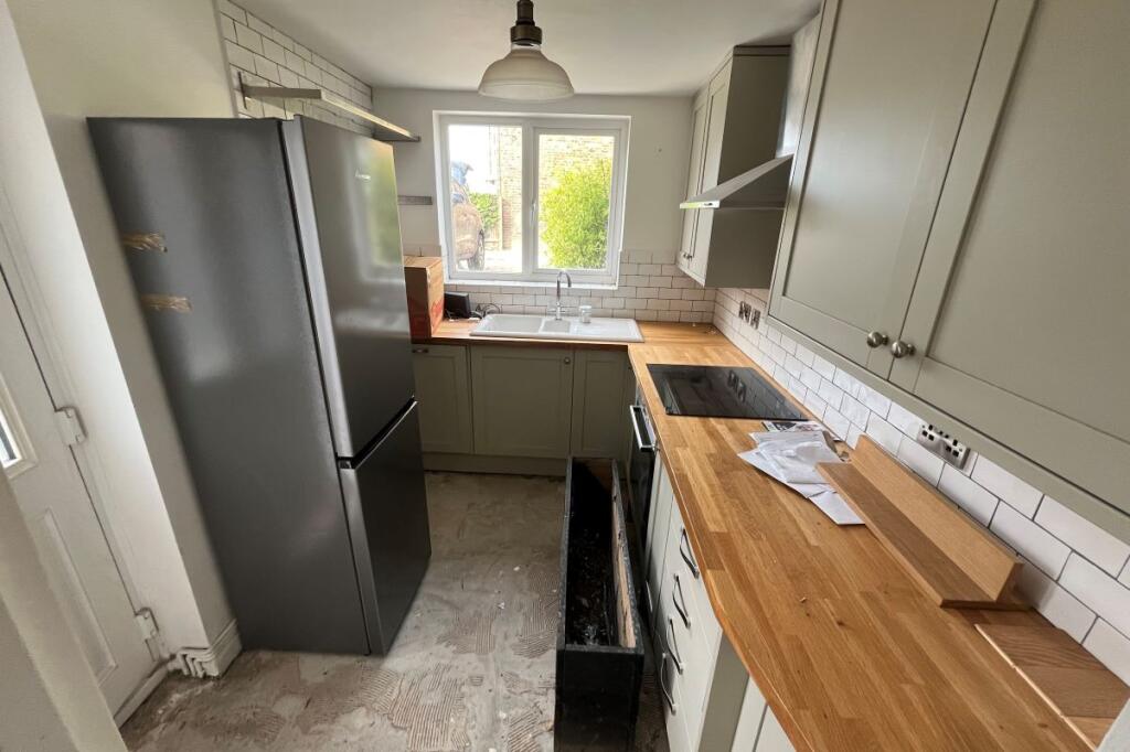 Apartment in London - View 5