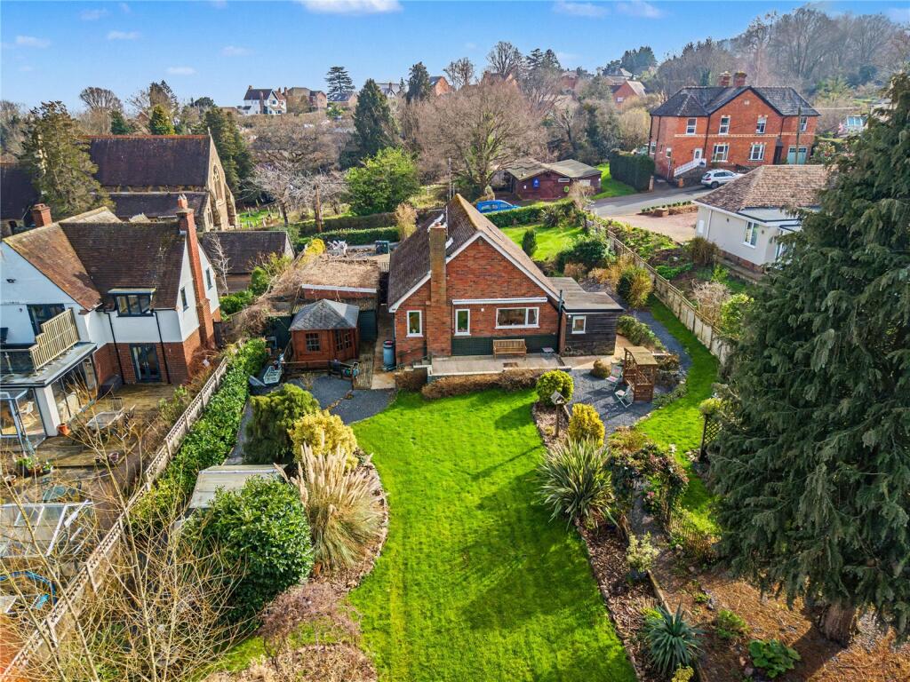 Cowleigh Bank, Malvern, Worcestershire, WR14 photo 2