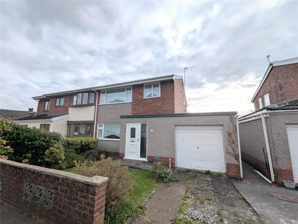 Main image of property: Maes Rhosyn, Pontardawe, Swansea, Neath Port Talbot, SA8