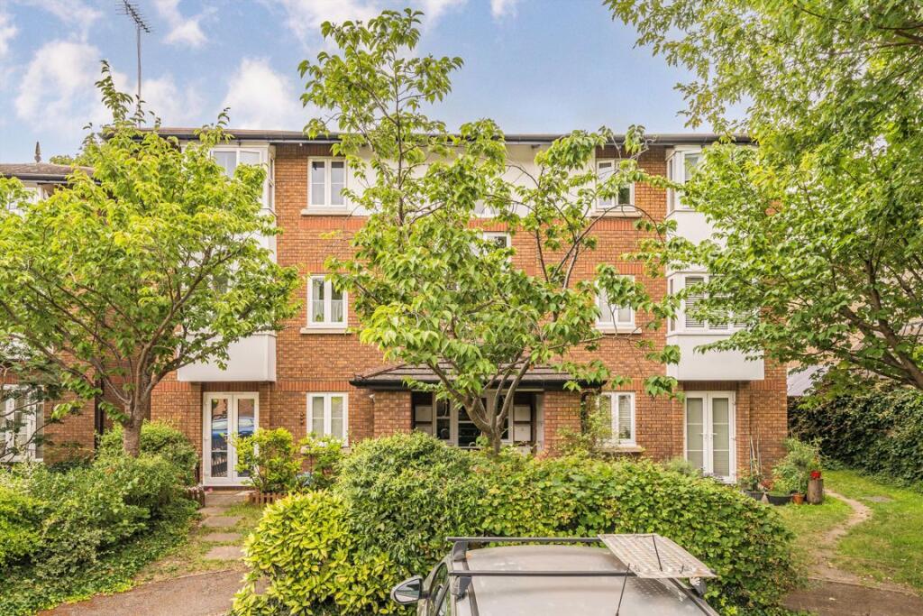 Main image of property: Kingsworthy Close, Kingston Upon Thames