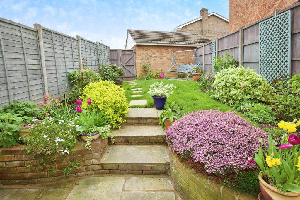 Summerfields, Locks Heath, Southampton, Hampshire, SO31 - View 2