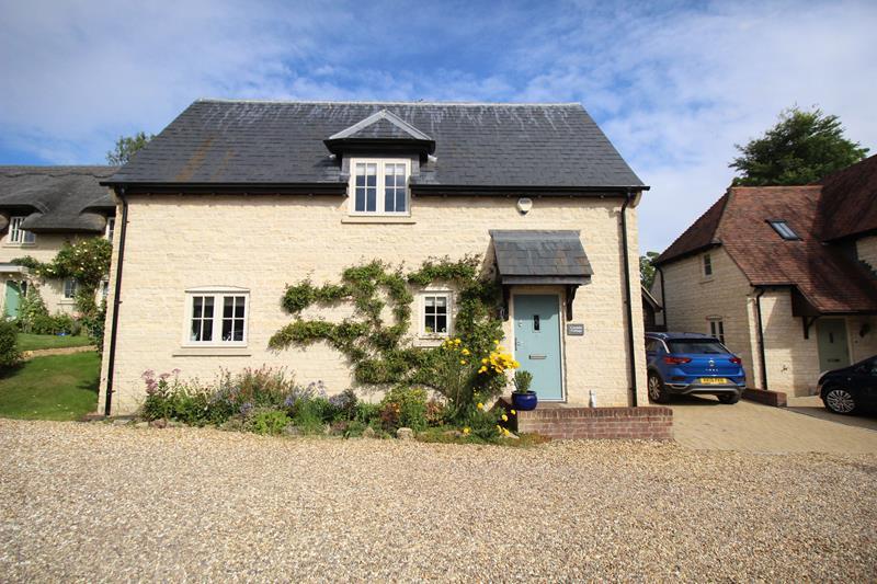 Main image of property: Orchard Close, Pavenham, Beds, MK43 7AN