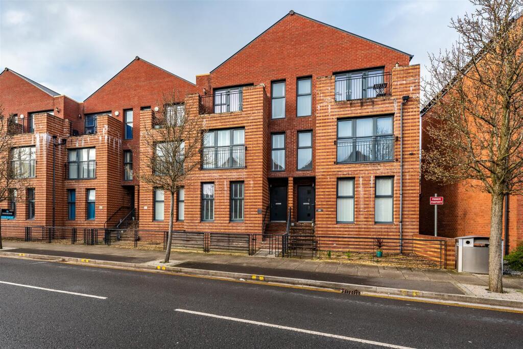 Main image of property: Langdon rd, Marina, Swansea