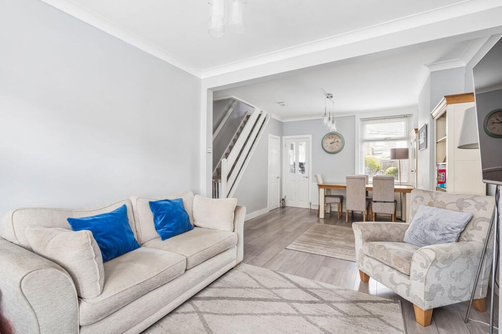House in Watford - View 5