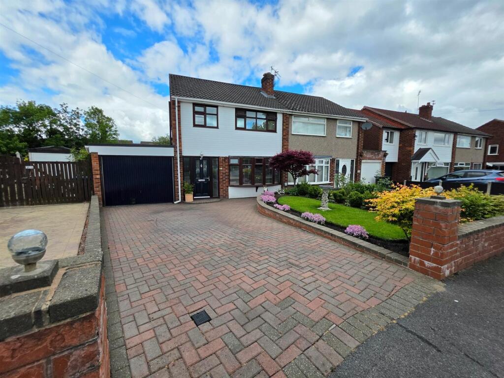 Main image of property: Rossendale Road, Heald Green