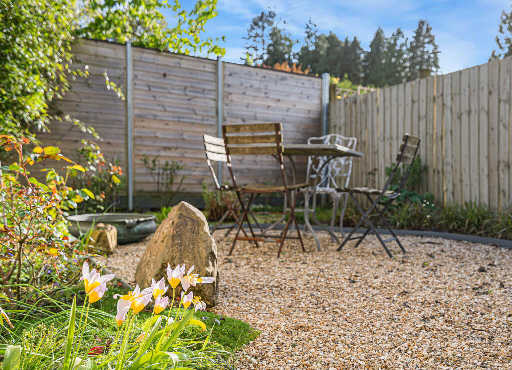 1-bed flat on Garden Flat, 5 Plymouth Road, Totnes, Devon, £325,000