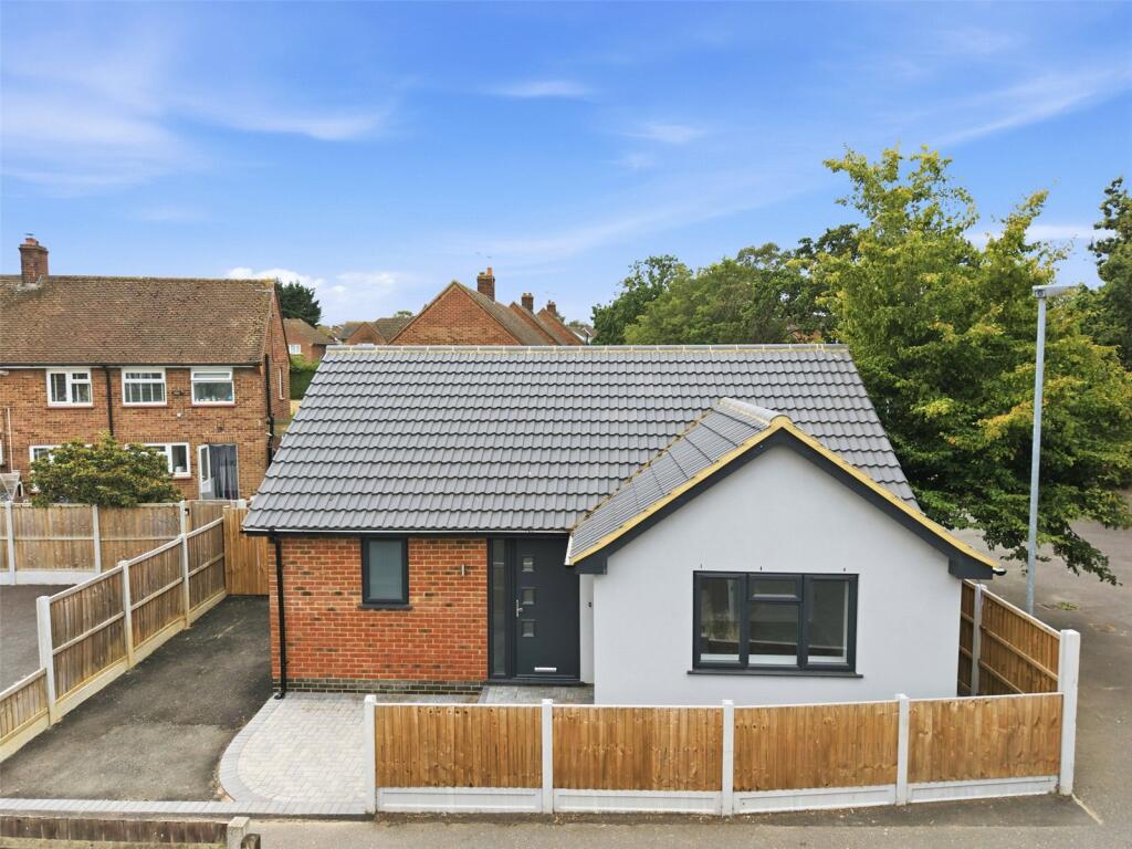 Main image of property: Sawkins Avenue, Great Baddow, Essex, CM2
