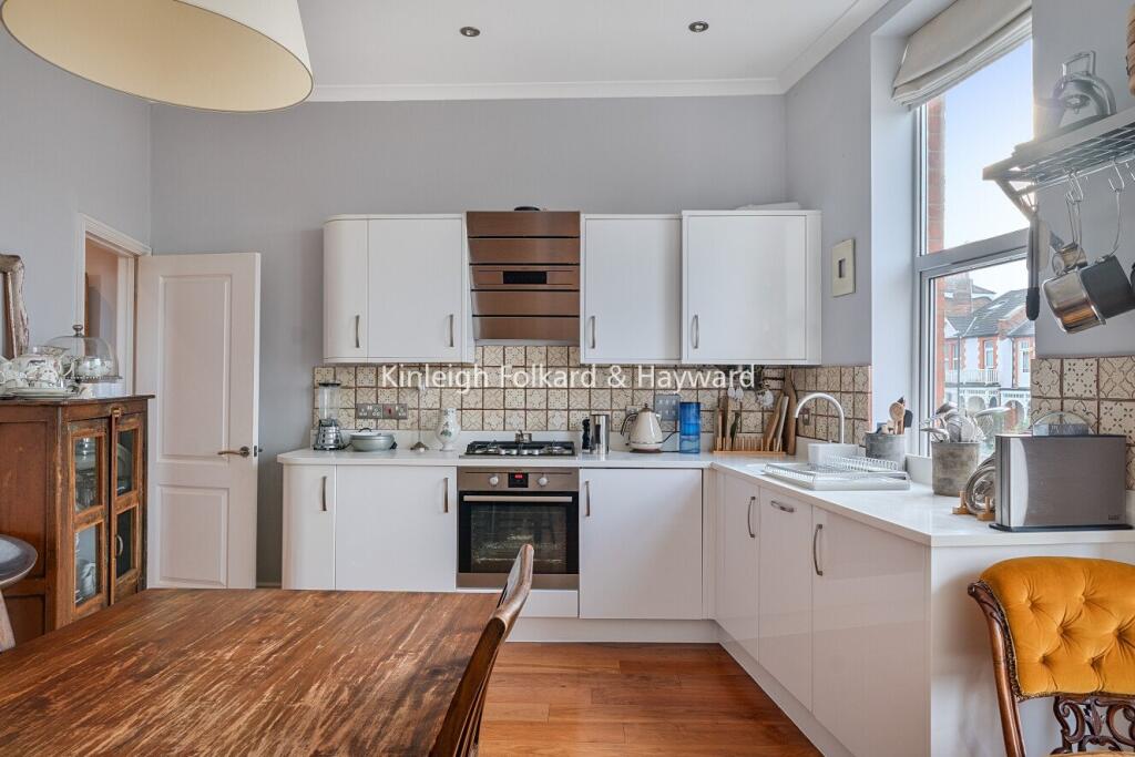 Apartment in London, Fortis Green, Muswell Hill - View 3