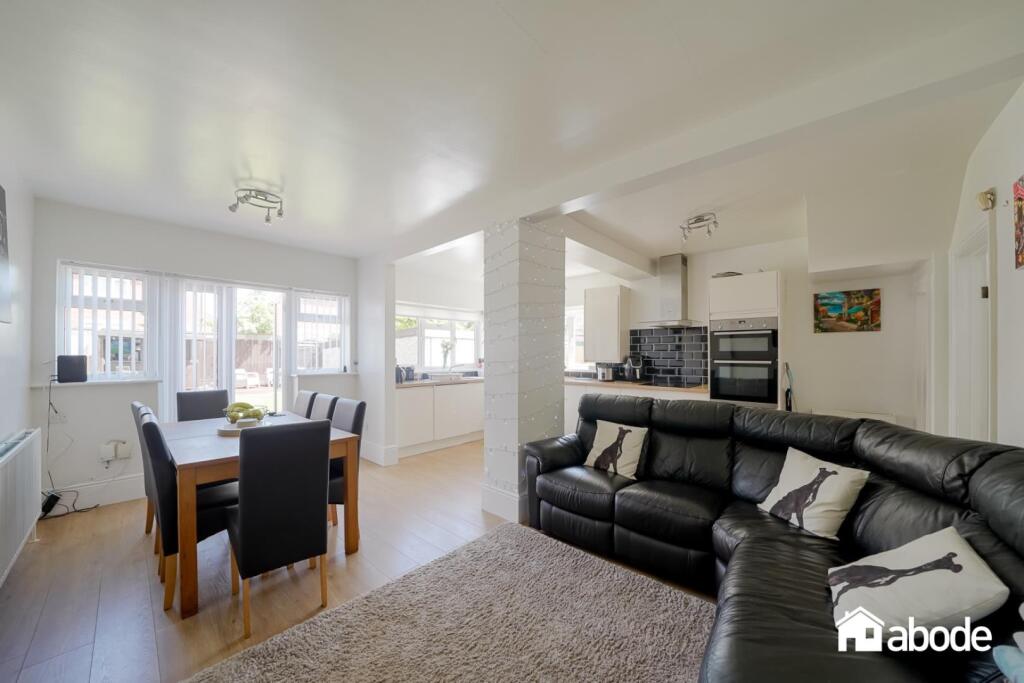 House in Sefton, Liverpool City Region - More