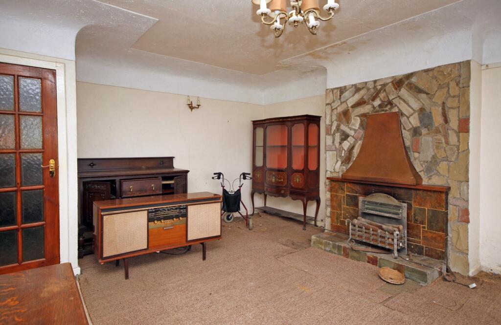Bryn Y Waen, Y Felinheli, Gwynedd, LL56 photo 4