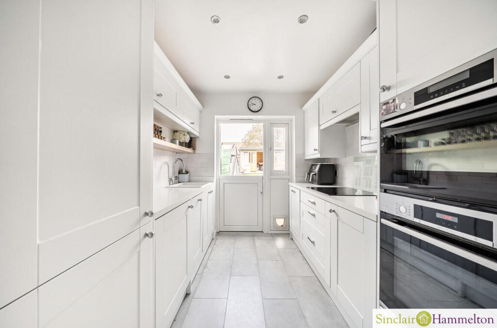 House in Tonbridge - View 5