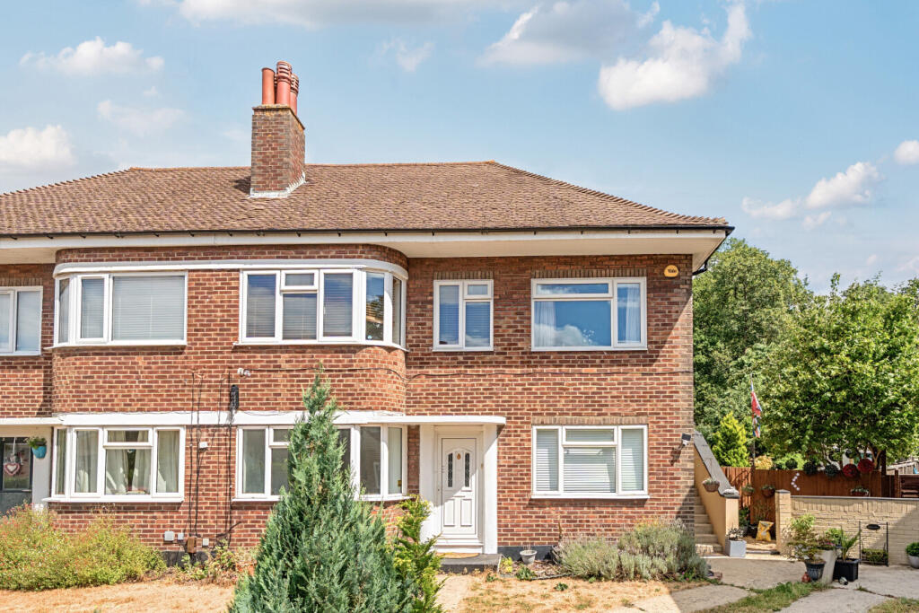 Main image of property: Rosslyn Close, West Wickham, BR4