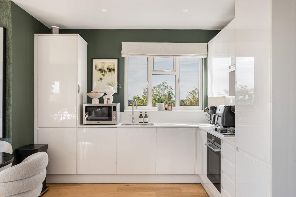 Apartment in London - More