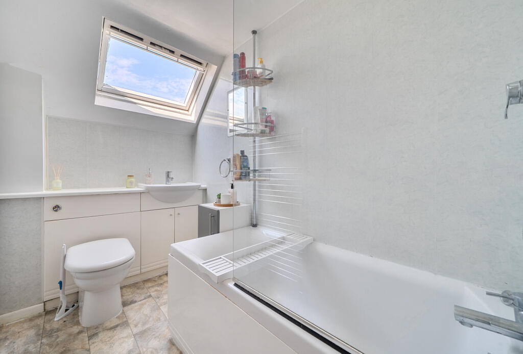 House in Tewkesbury, Northway - More