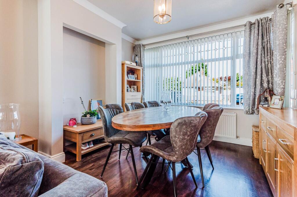 Park View, Cheadle Heath, Stockport, SK3 photo 4