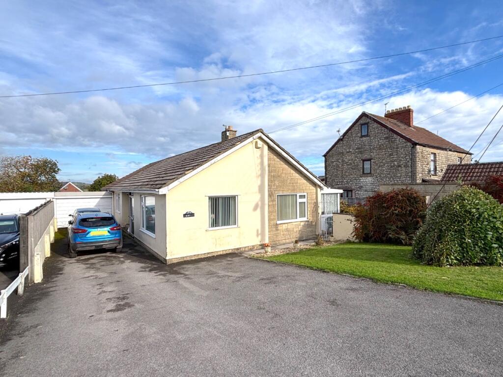 4-bed detached on Park Road, Paulton, Bristol, Somerset, £399,950
