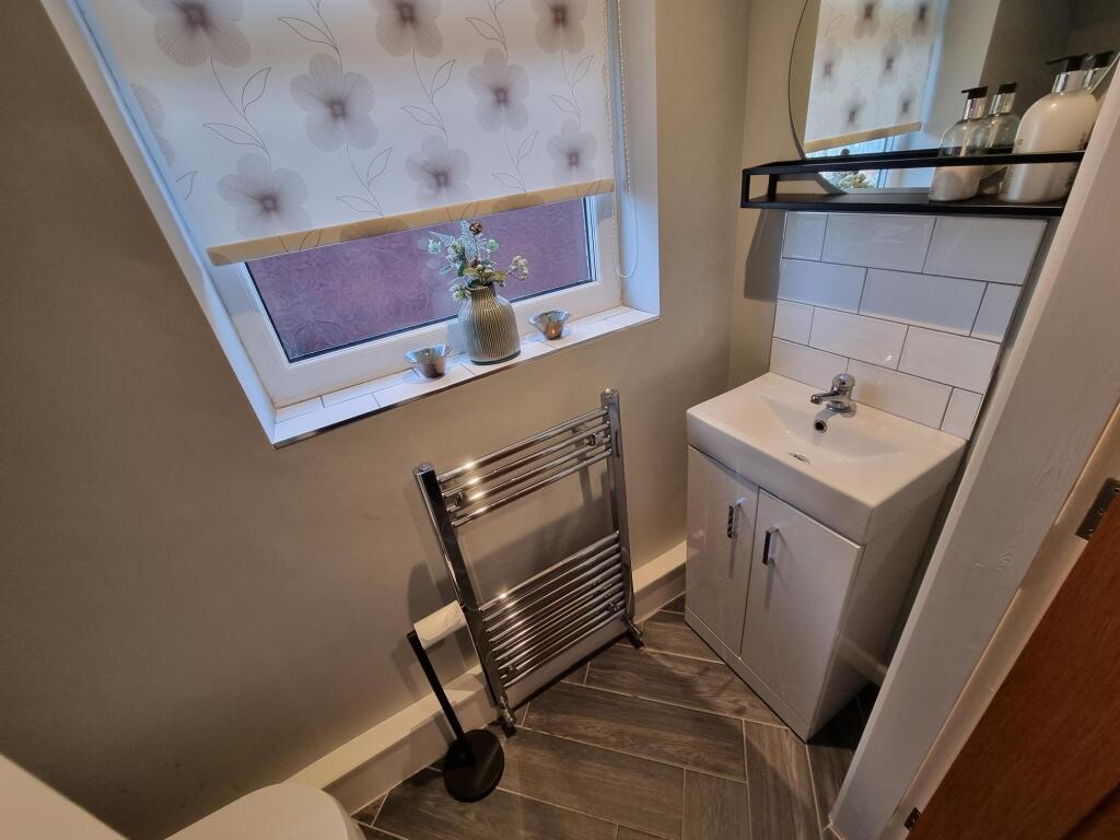 House in Hull, Bilton Grange - View 4