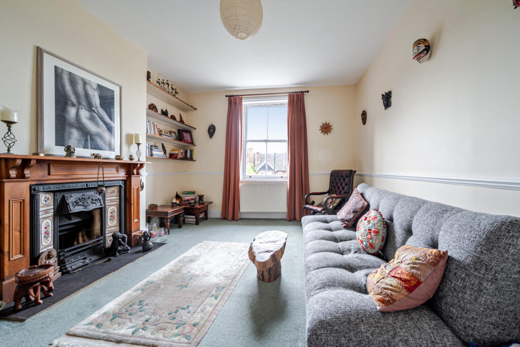 Apartment in London - View 3