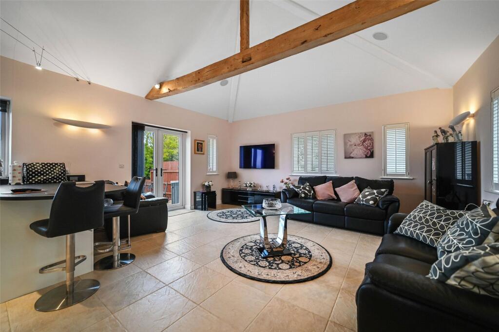 House in Cambridge - View 4