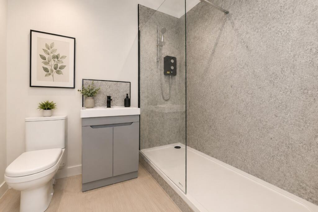 Apartment in Trowbridge - View 4