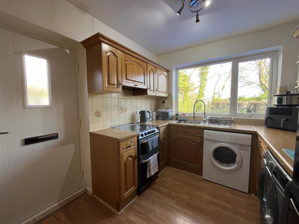 Additional image 5 of Leonard Street, Wyke, Bradford