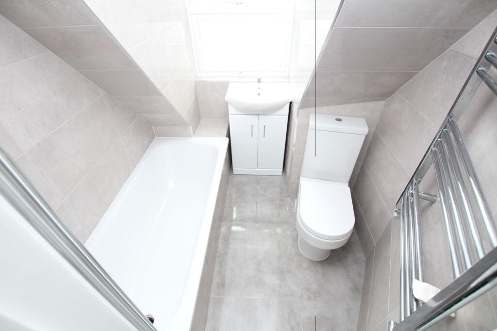 Apartment in Harrow - View 5