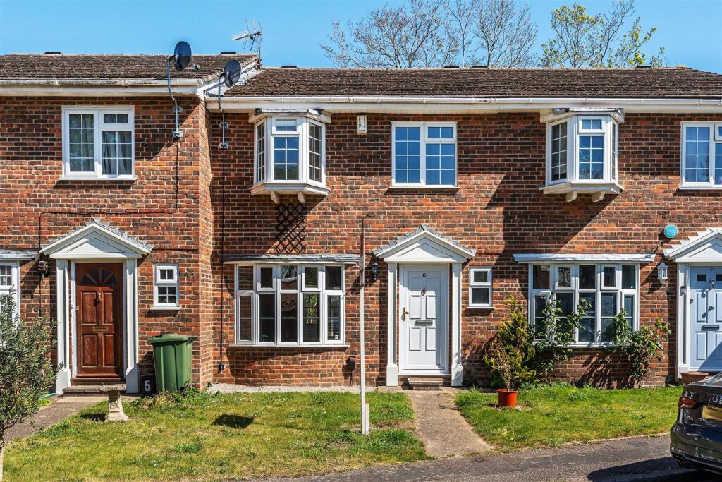 Main image of property: Eastleigh Close, South Sutton SM2