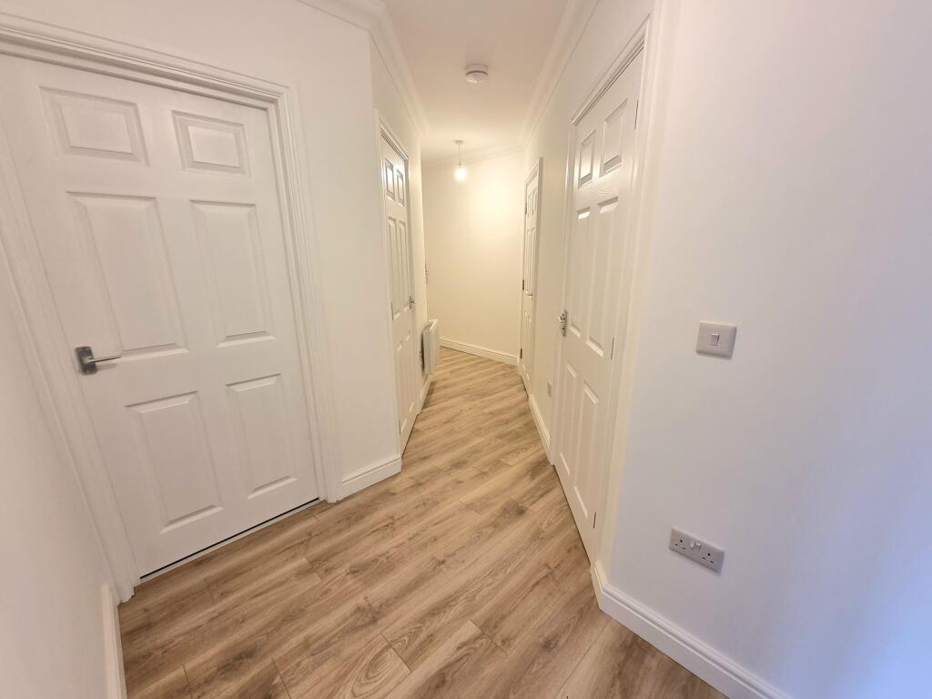 Coychurch Road, Bridgend, CF31 photo 2