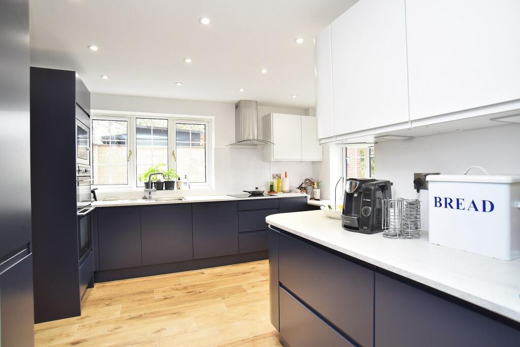 House in Harrogate - View 3