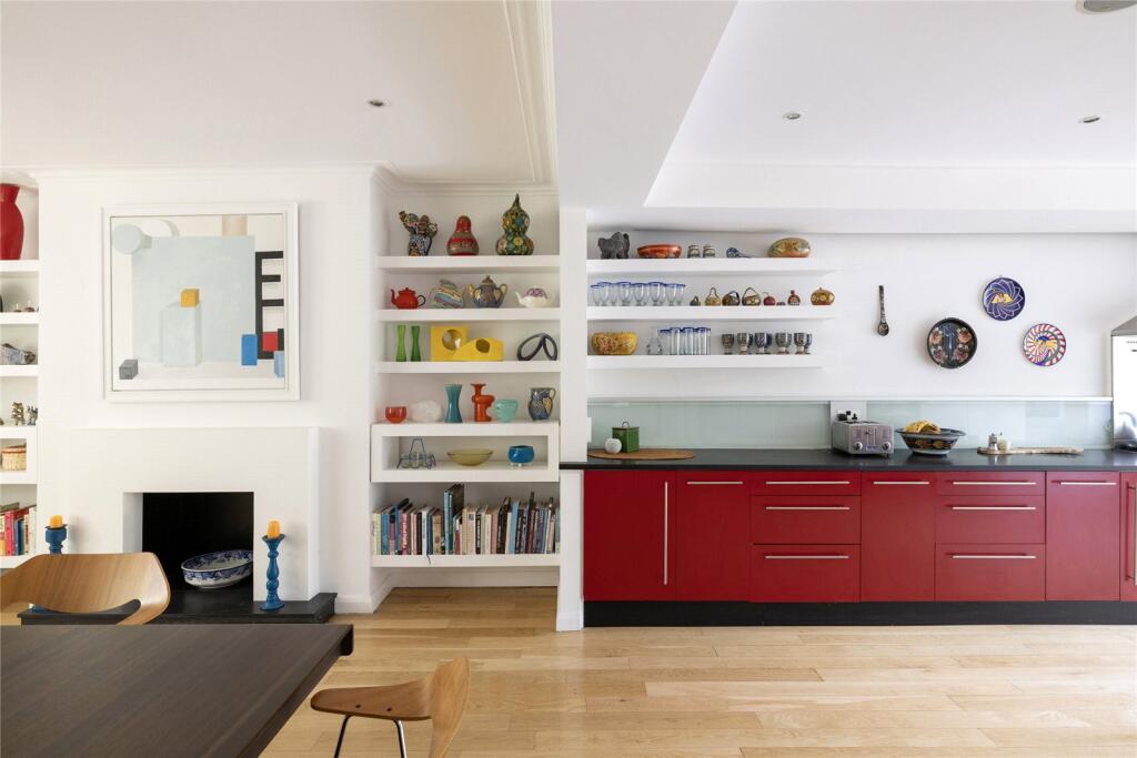 House in London - More