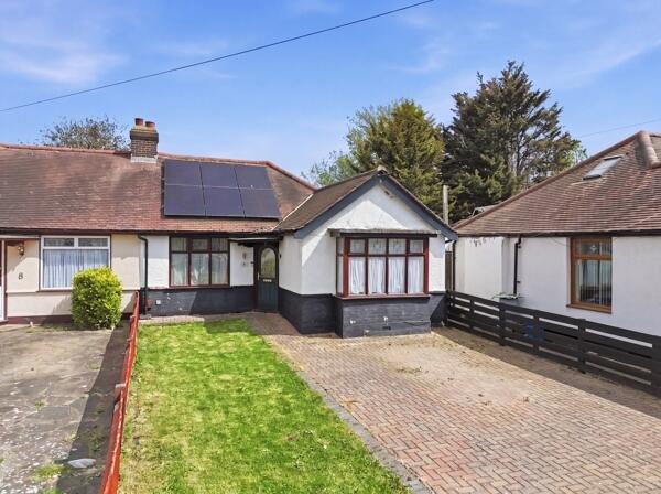 Main image of property: Spring Gardens, Romford, RM7